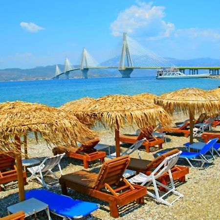 Patras Cozy Nest In The Vibrant City Center Exterior photo
